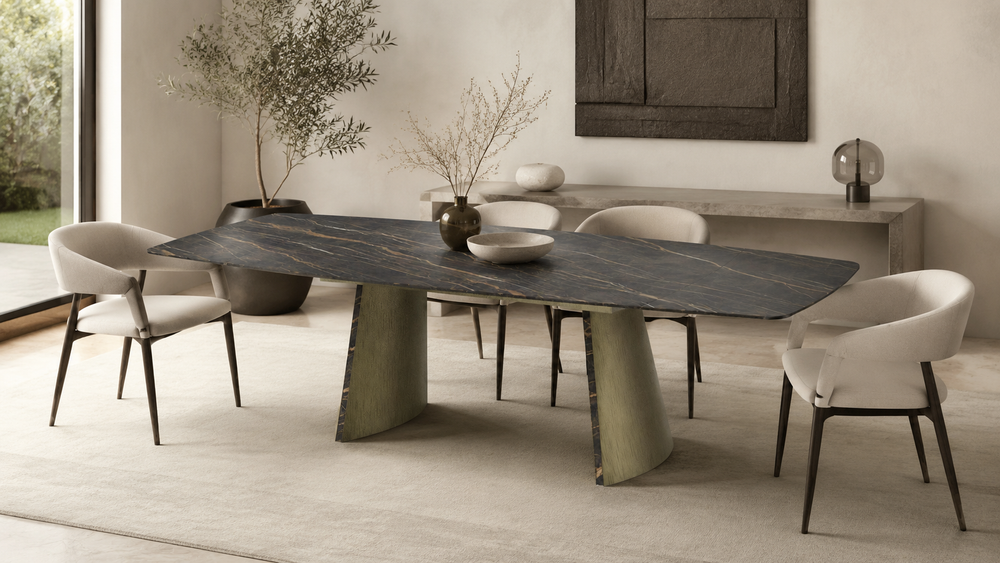 RAVELLO Noir Desir dining table in a modern home