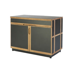 Serving Centre Module 120 by Barlow Tyrie, white background