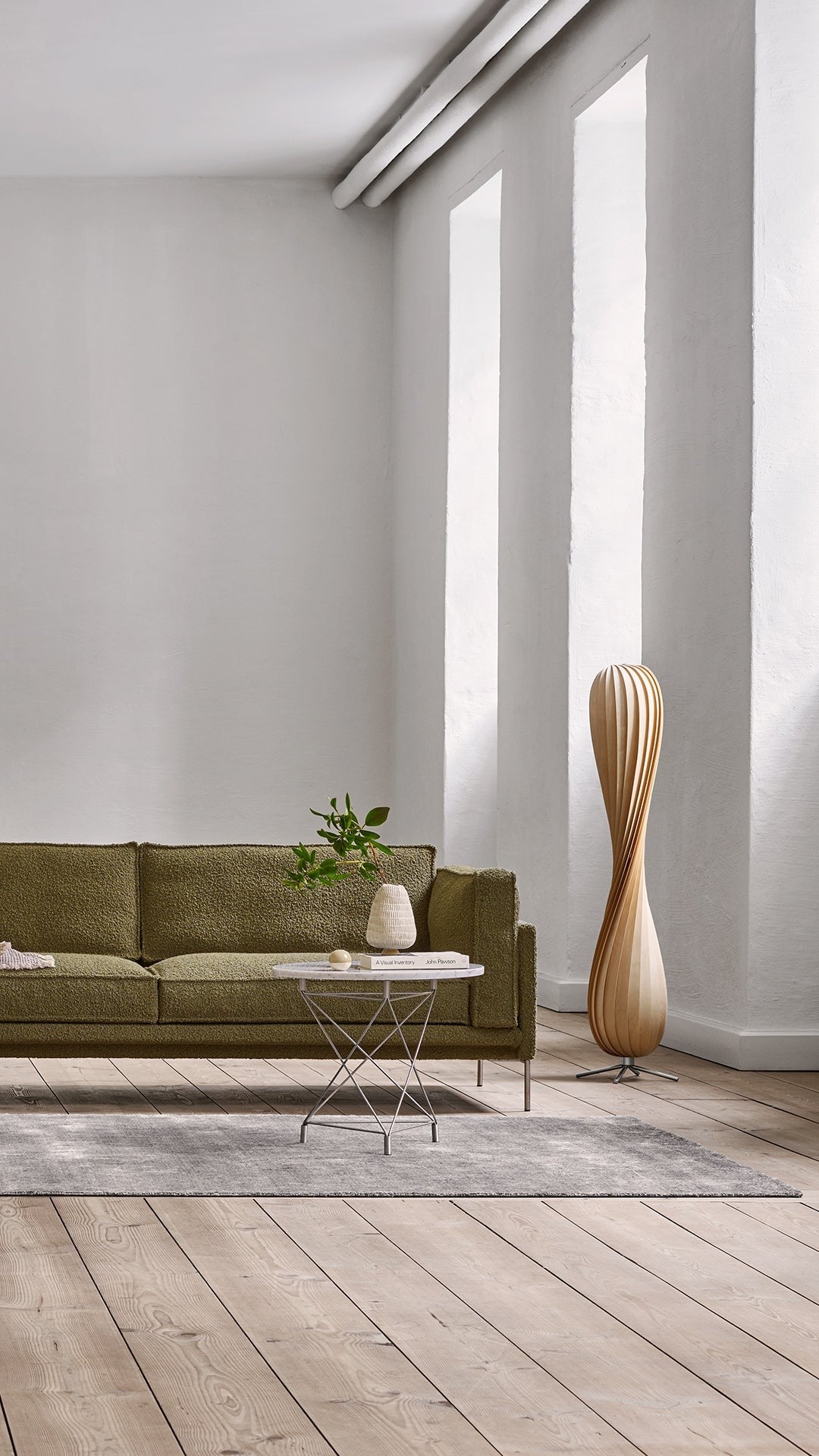 Slimline (Gravel 16) QuickShip by Eilersen — lifestyle/detail