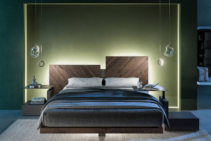 Sole Pendant Light
