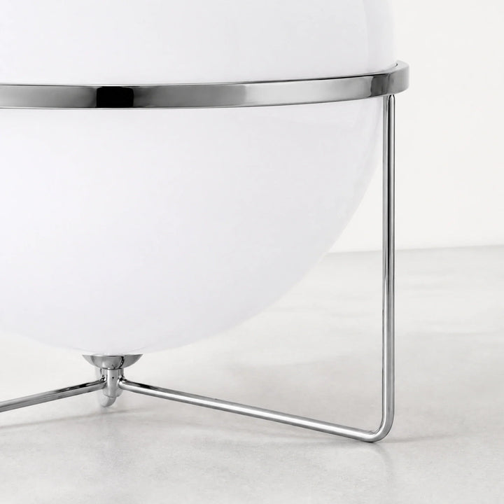 Solus Single Sphere Table Lamp by Interior Moderna - view 4