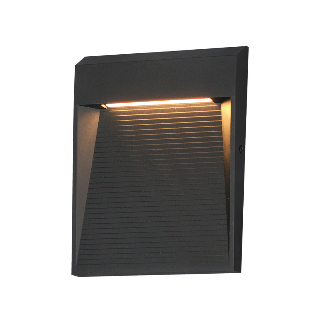 Steppes LED Outdoor Sconce by ET2 Lighting in Black, front view