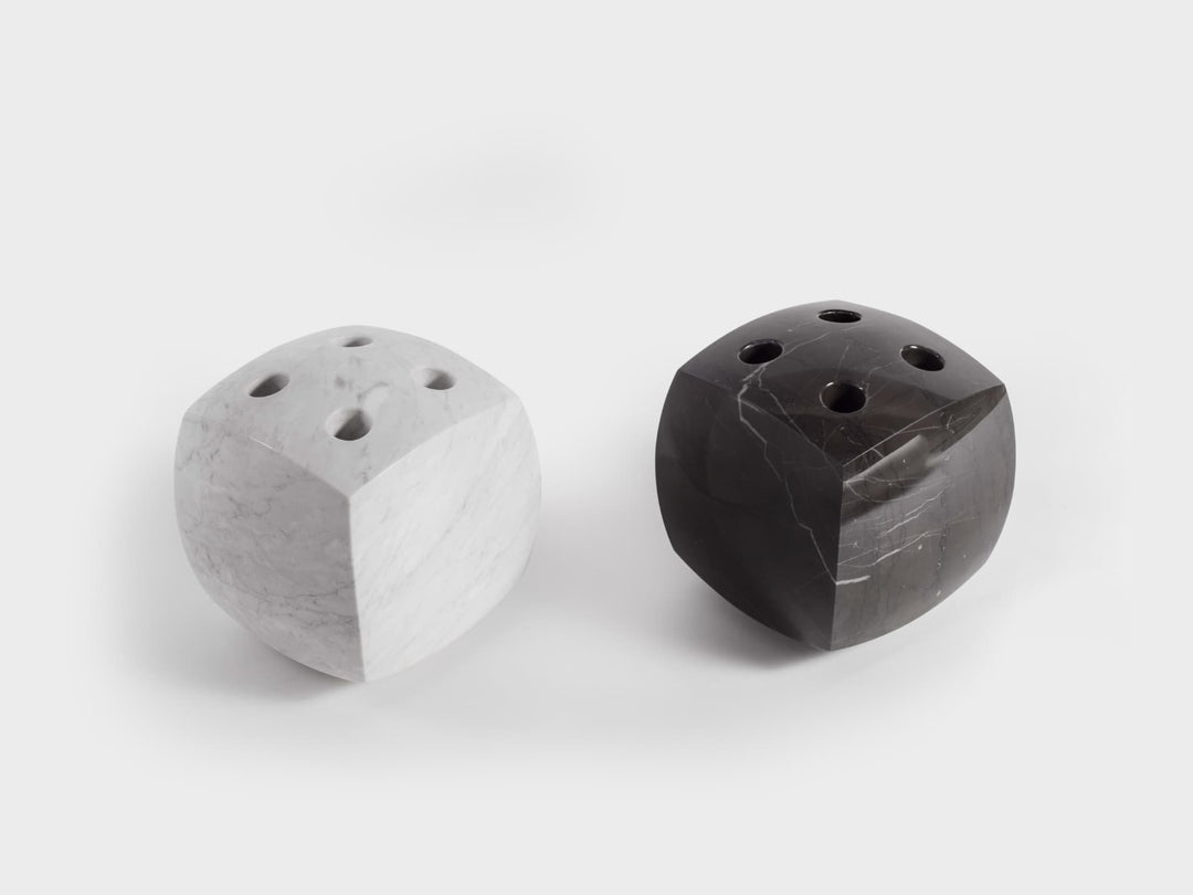 Tocco Marble Cue Rack by Impatia, marble base detail