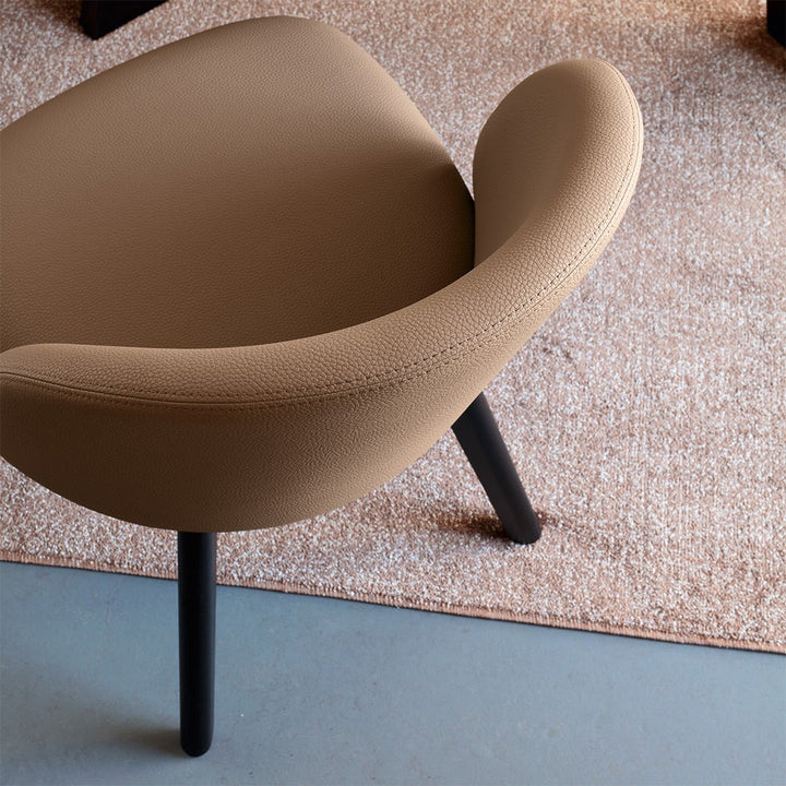 Tuka Mid Wood Dining Chair by Connubia detail view