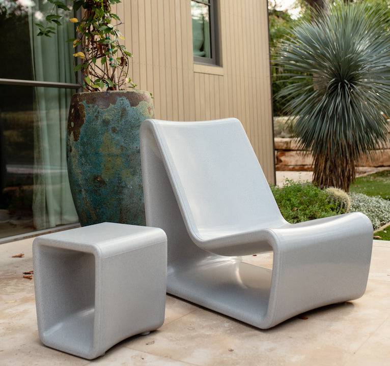 Loop Side Table Outdoor Side Table Tupelo