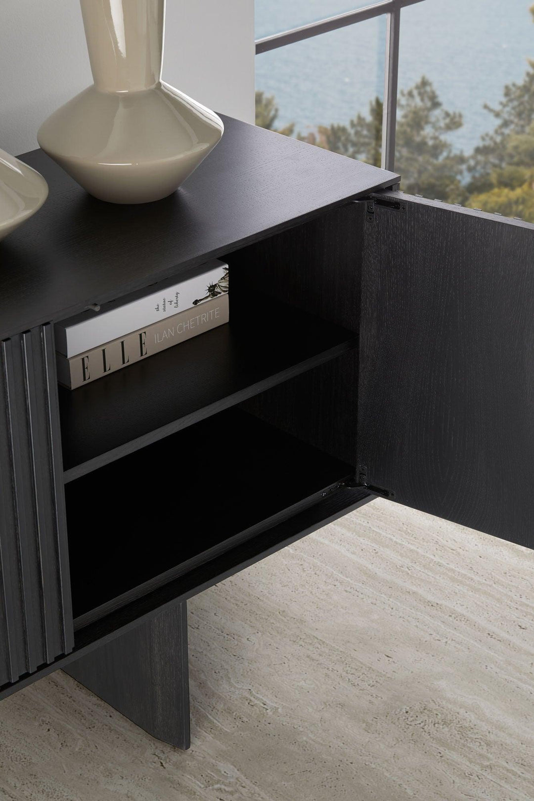 Velasca Extensible 3 Door Sideboard Sideboards Punt Mobles