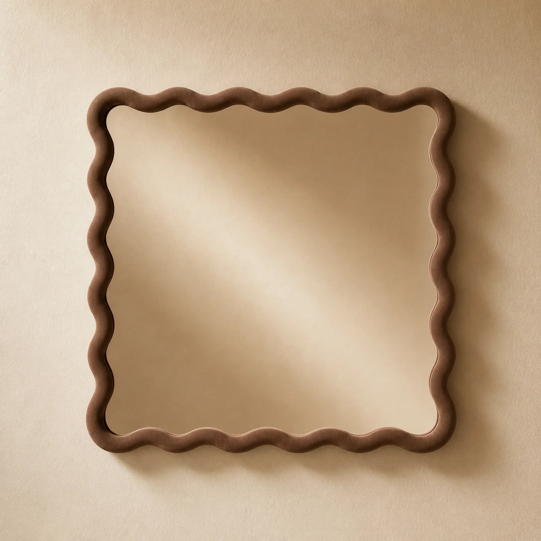 Velvet Wave Mirror by Interior Moderna - view 7