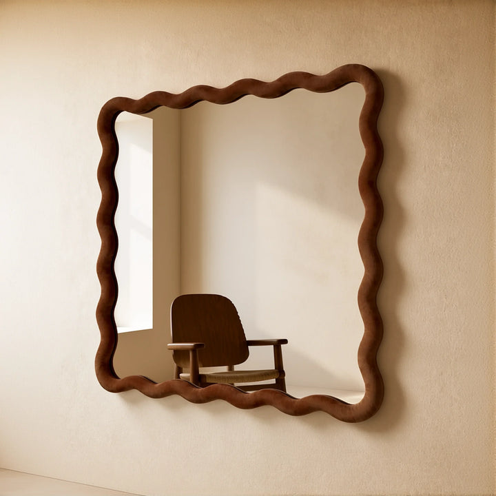 Velvet Wave Mirror by Interior Moderna - view 3