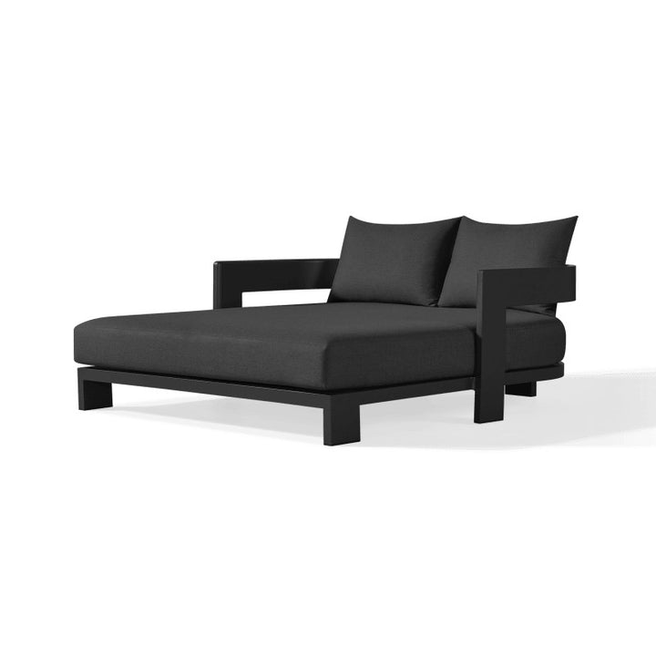 Victoria Aluminum Daybed by Harbour detail view 1