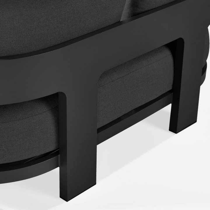 Victoria Aluminum Daybed by Harbour lifestyle 1