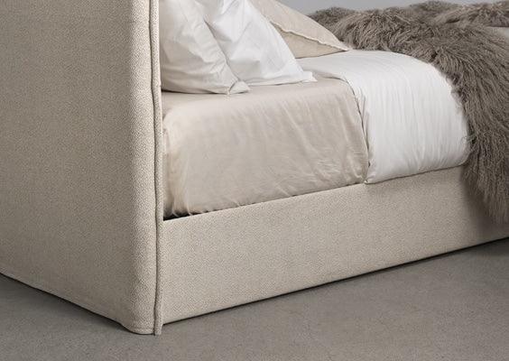 Victoria Bed Beds Trica