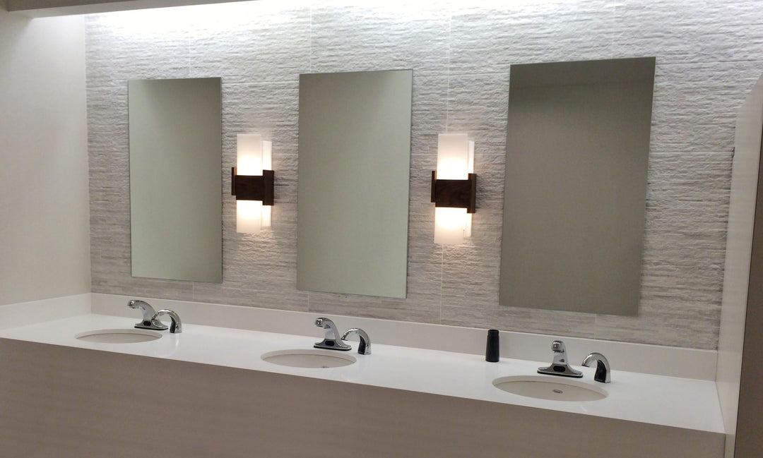 Acuo LED Sconce Cerno