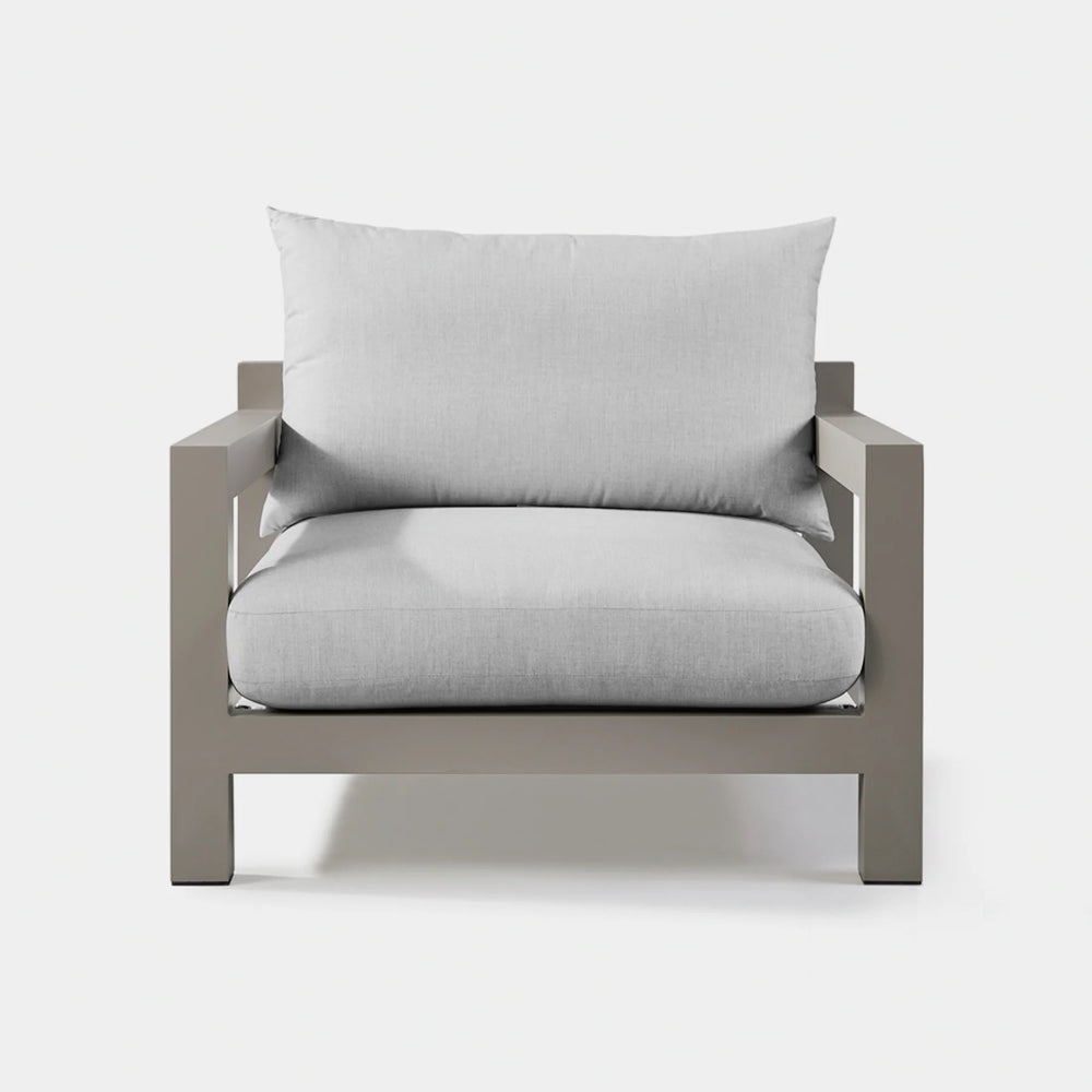 PACIFIC ALUMINUM LOUNGE CHAIR Harbour Outdoor