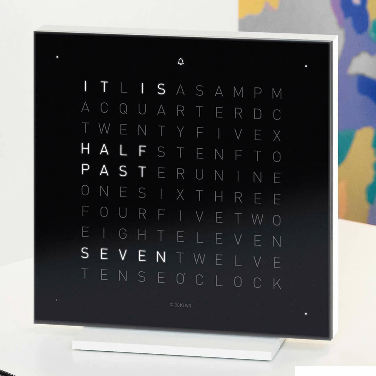EARTH 13.5 Wall Clocks Qlocktwo