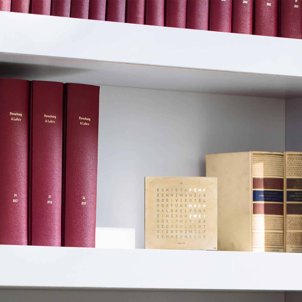 EARTH 13.5 Wall Clocks Qlocktwo