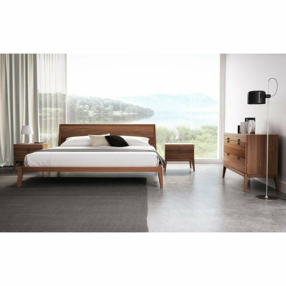 Moment Nightstand Huppe