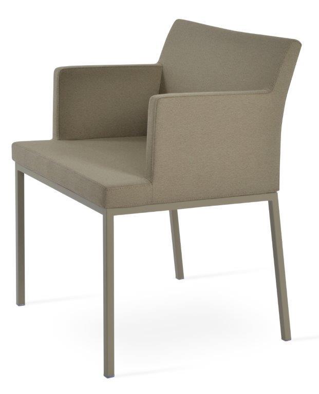 SOHO METAL ARMCHAIR Soho Concept