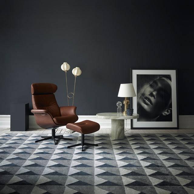 Timeout Recliner + Foot-stool Lounge Chairs Conform